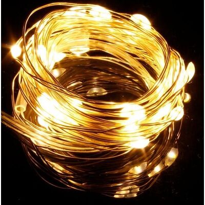 30 LED Wire Silver / Warm 3m Battery 3xAA